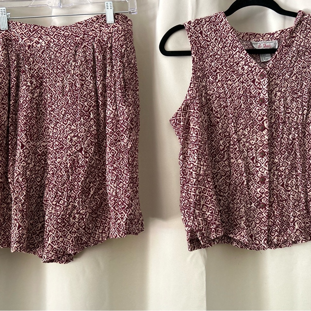 Vintage Top and shorts Set: size medium